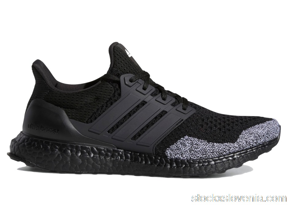Outlet adidas Ultra Boost 1.0 DNA Core Black Oreo Toe GZ3150